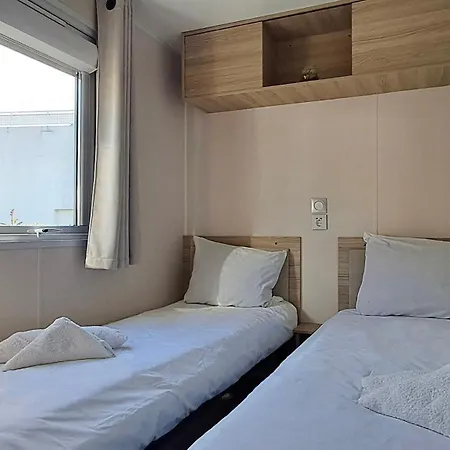 مكان تخييم Les Pins Dores- F125s - Clim- Animaux- 4 سان جان دي مونت