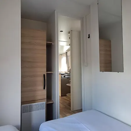 Les Pins Dores- F125s - Clim- Animaux- 4 * سان جان دي مونت