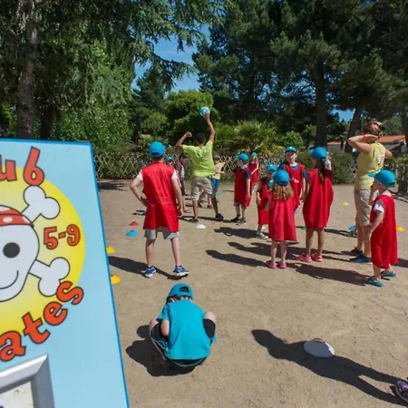 Camping Les Pins Dorés- F125s - Clim- Animaux- 4 *