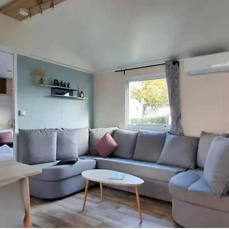 Les Pins Dorés- F125s - Clim- Animaux- 4 Camping *